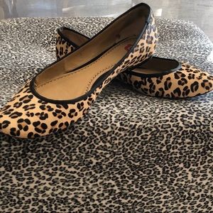 Leopard flats